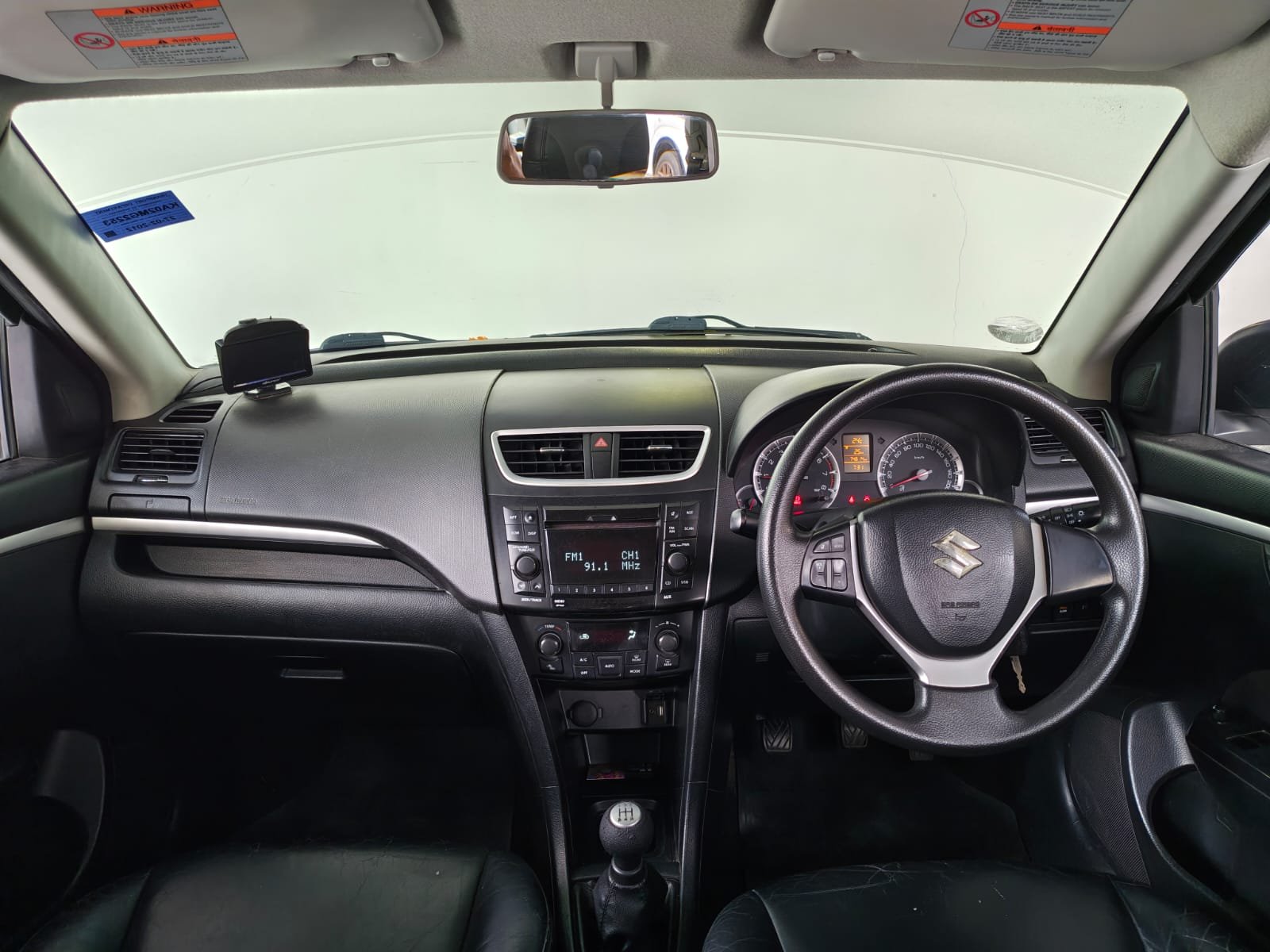MARUTI SUZUKI SWIFT ZXI